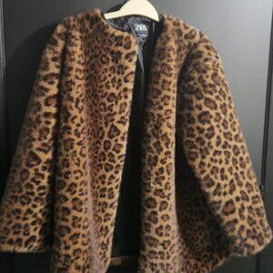 Faux Fur Leopard Coat - ZARA - XS